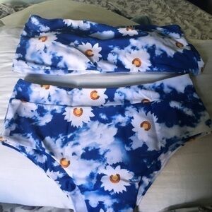 Shein daisy bikini set